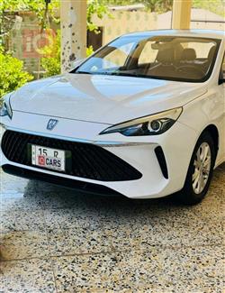 Roewe i5